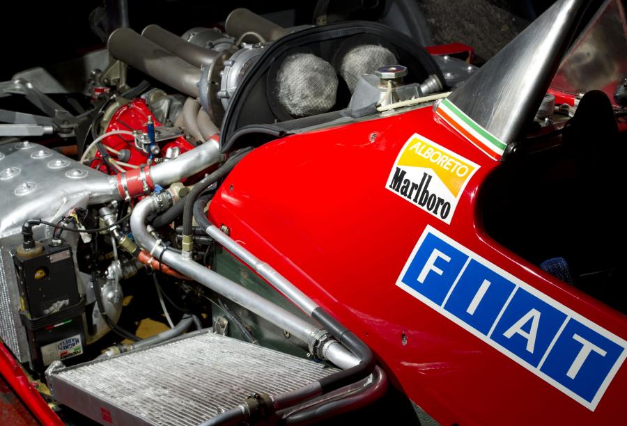  Ferrari 126 C4 F1 Race Car 1984 года  (фото 9 из 18)